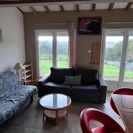 Lägenhet Cosy A La Campagne Labarthete